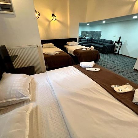 Elno Hotel Tbilisi Luaran gambar