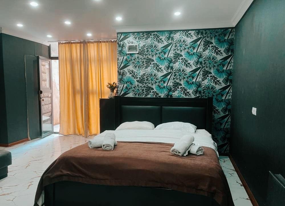 Elno Hotel Tbilisi Luaran gambar