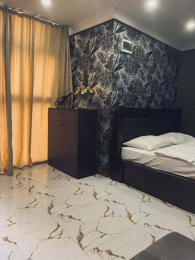 Elno Hotel Tbilisi Luaran gambar