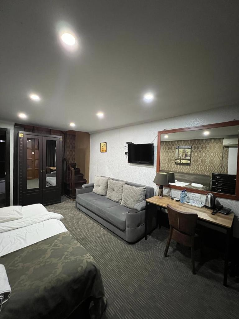 Elno Hotel Tbilisi Luaran gambar