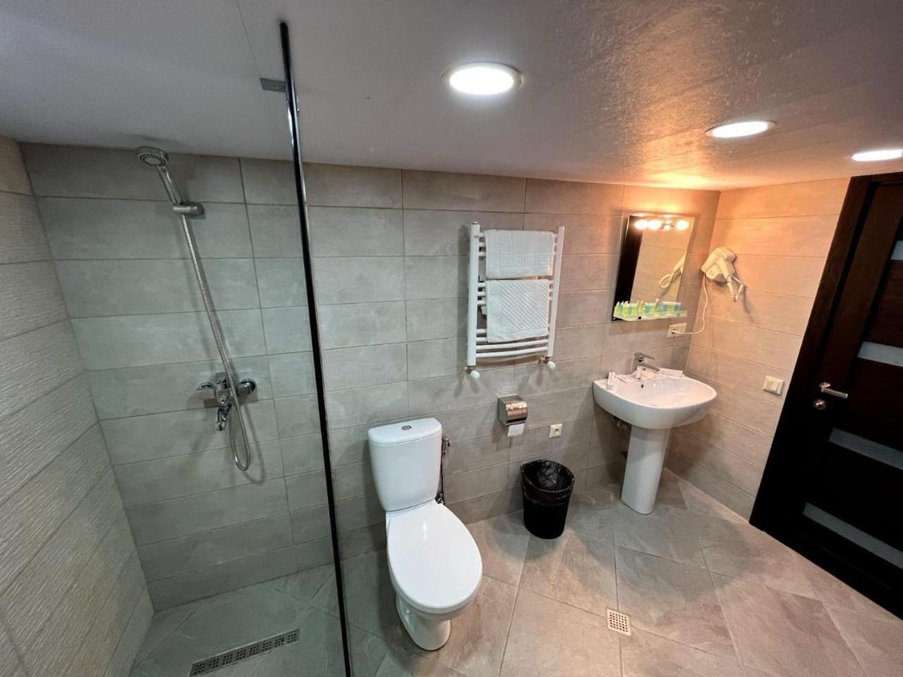 Elno Hotel Tbilisi Luaran gambar