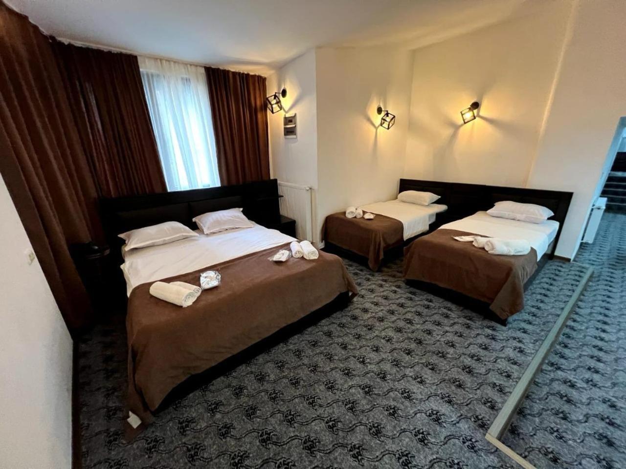 Elno Hotel Tbilisi Luaran gambar